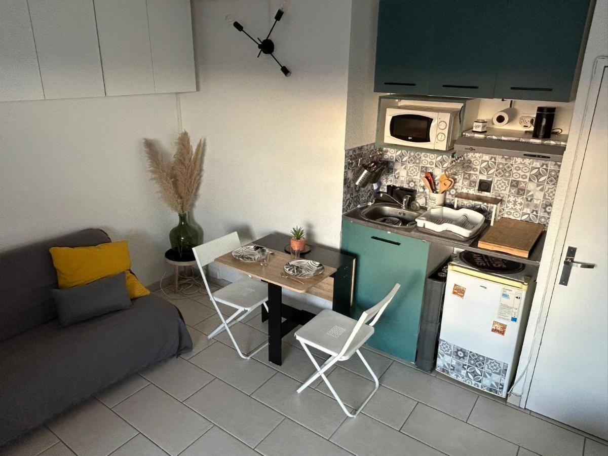 Studio 200M De La Plage Le Barcarès Extérieur photo